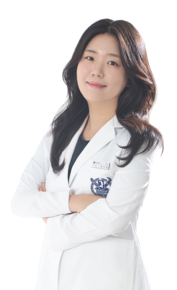이미인치과교정과 의료진 김나영 보존·심미진료 원장